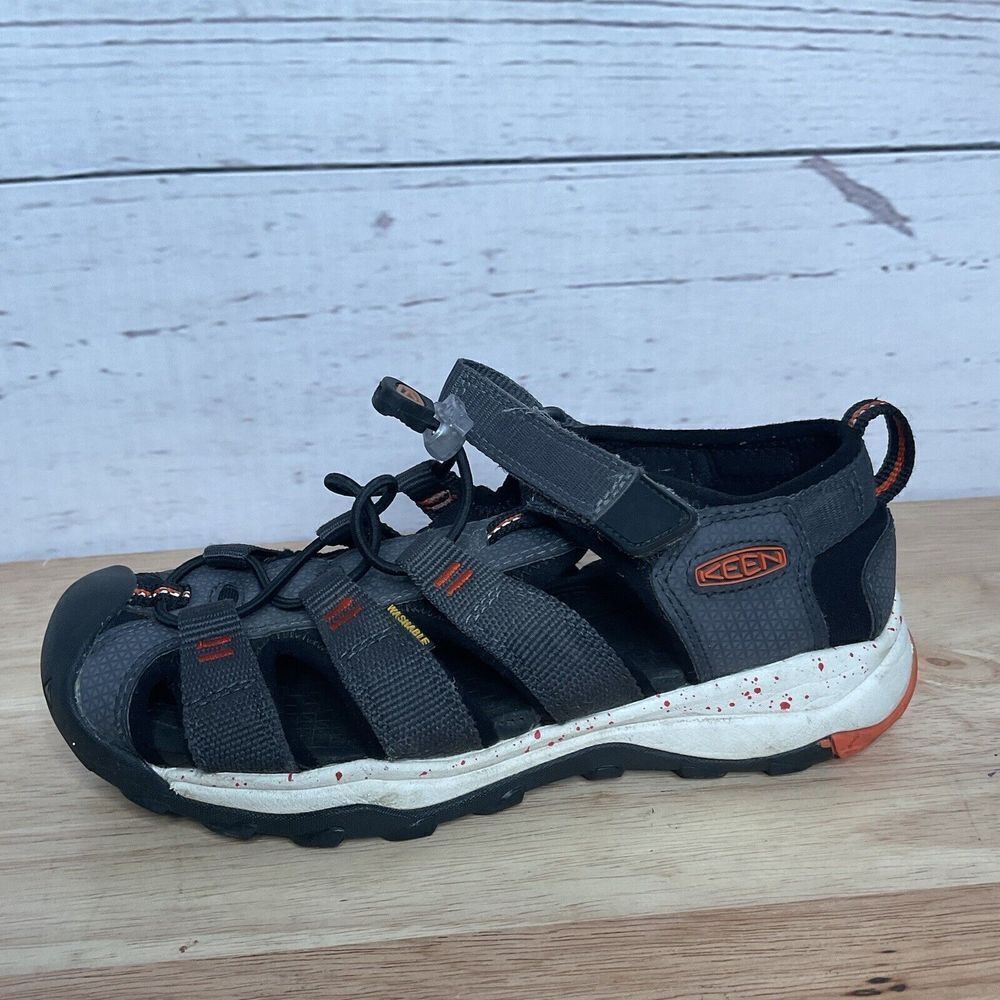 KEEN Newport Neo H2 Sandals Sz 2 Kids Washable Hiking Sport Water Trail Sandal